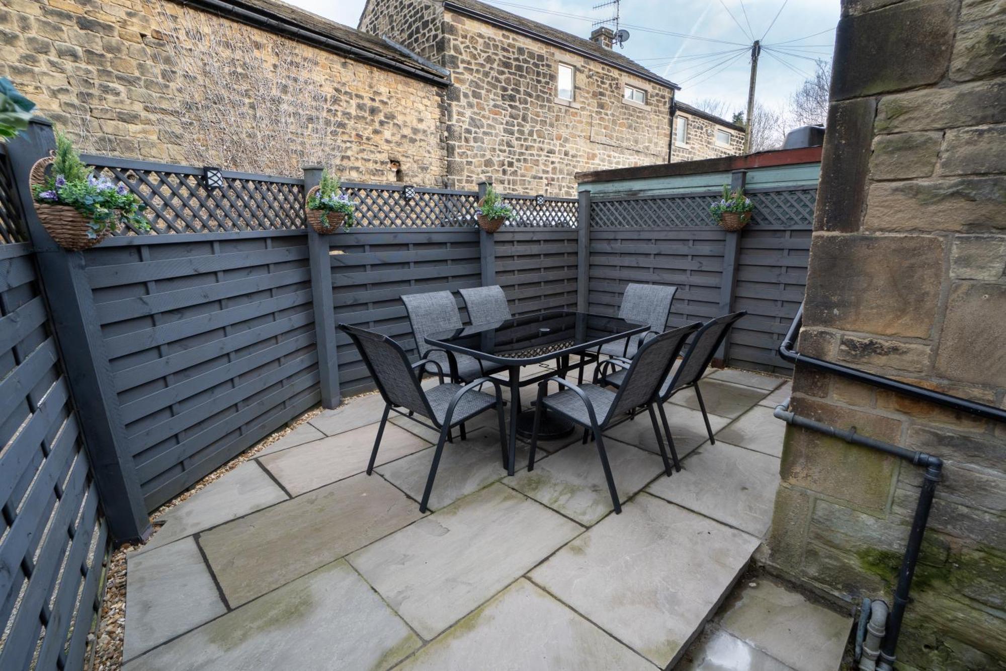 4 Bed End Terrace - Sleeps 7 Vila Ilkley Exterior foto