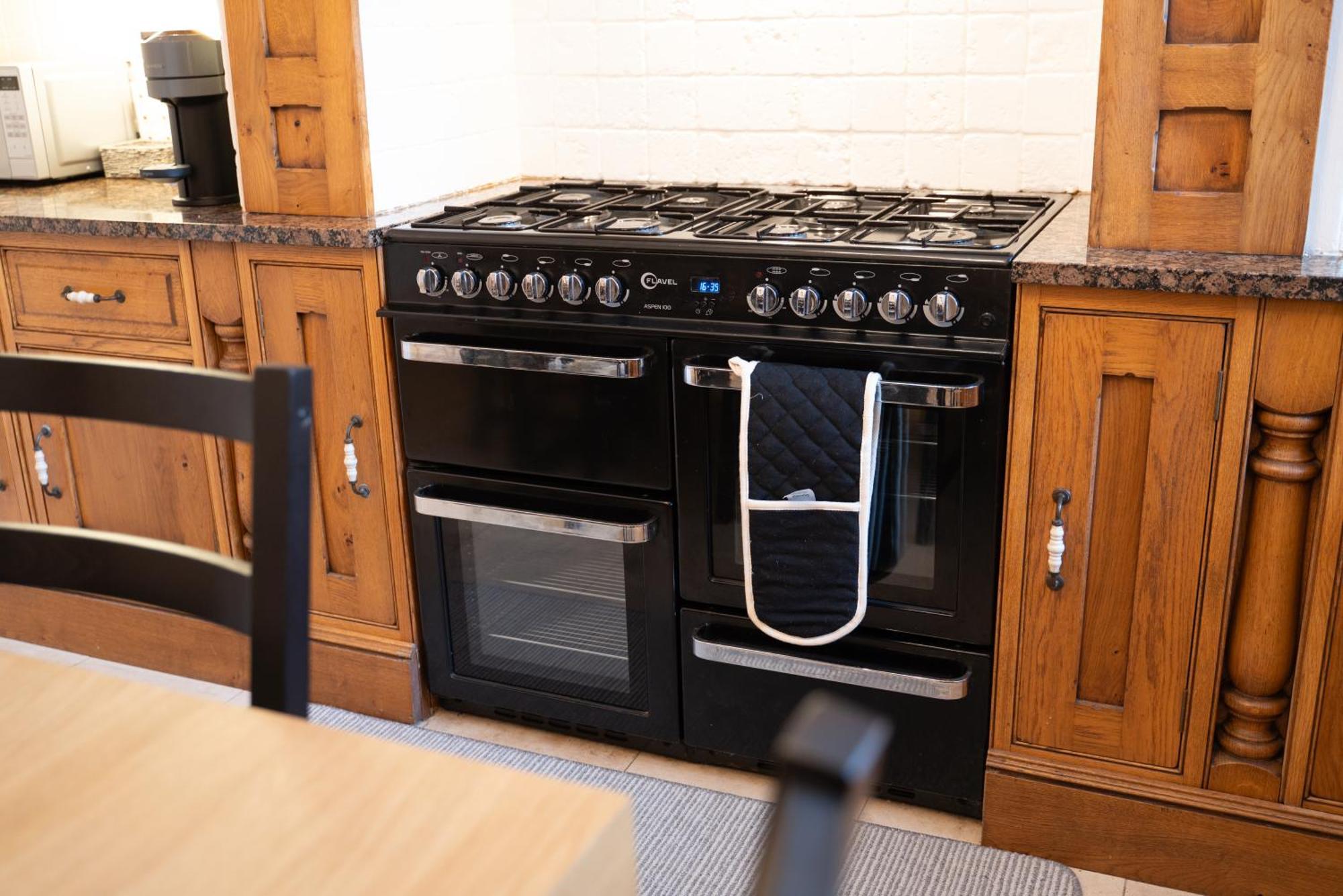 4 Bed End Terrace - Sleeps 7 Vila Ilkley Exterior foto